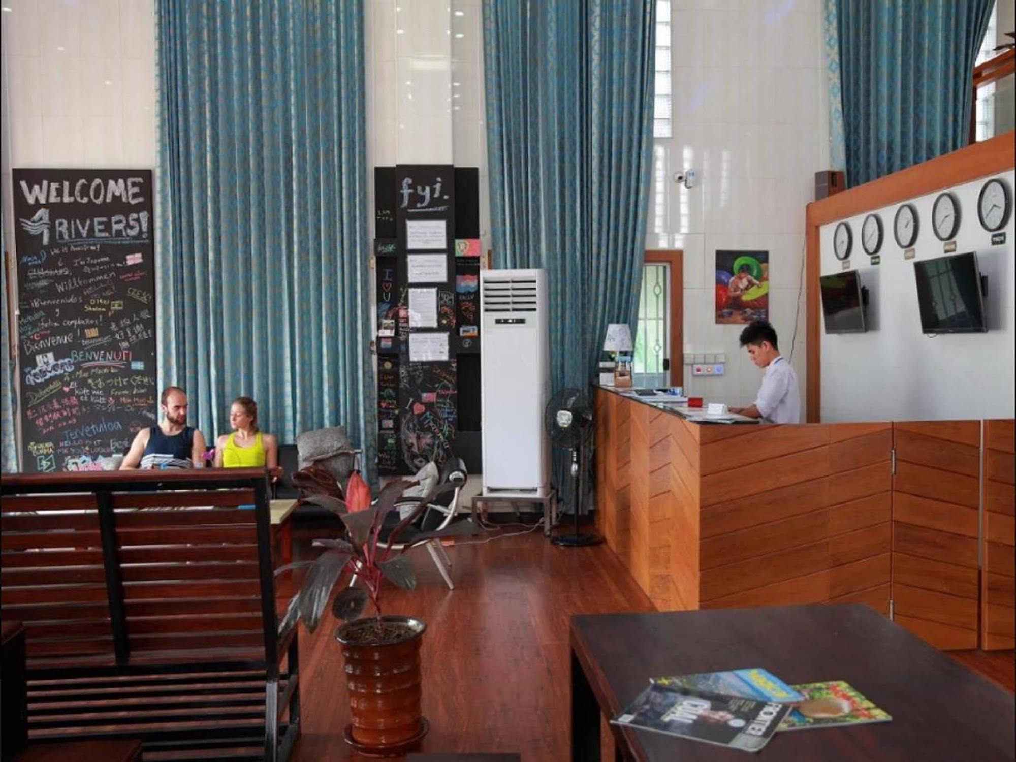 Four Rivers B&B Mandalay Extérieur photo